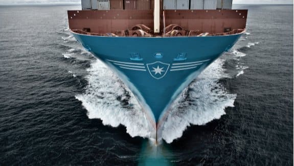 Storytelling Close-up Maersk: Kapitän auf See und Social Media